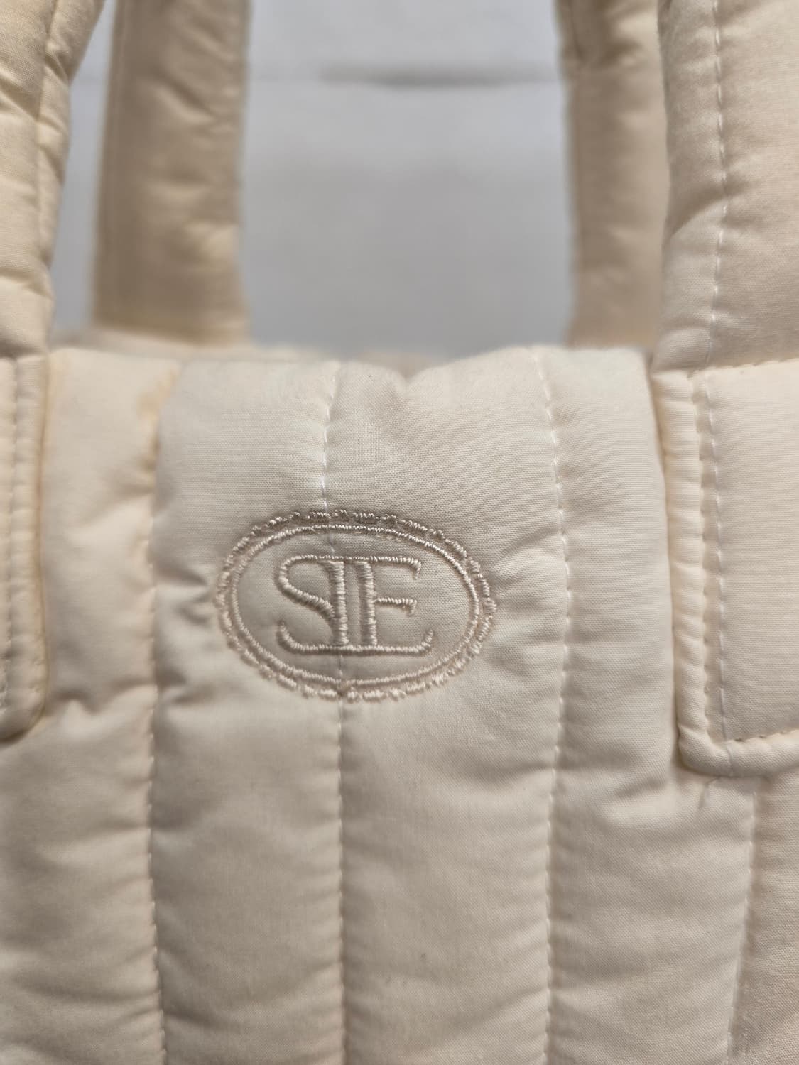 시엔느 패딩백 토트백 아이보리 상품이미지3