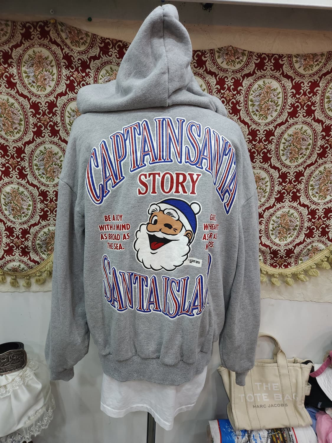 캡틴산타 90s 카툰패턴 양면 후드집업자켓

 상품이미지4