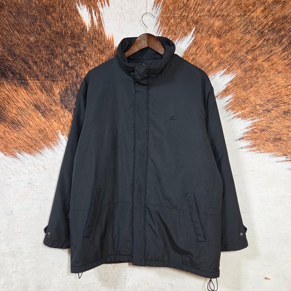 르까프 블랙 누빔 점퍼 상품이미지1