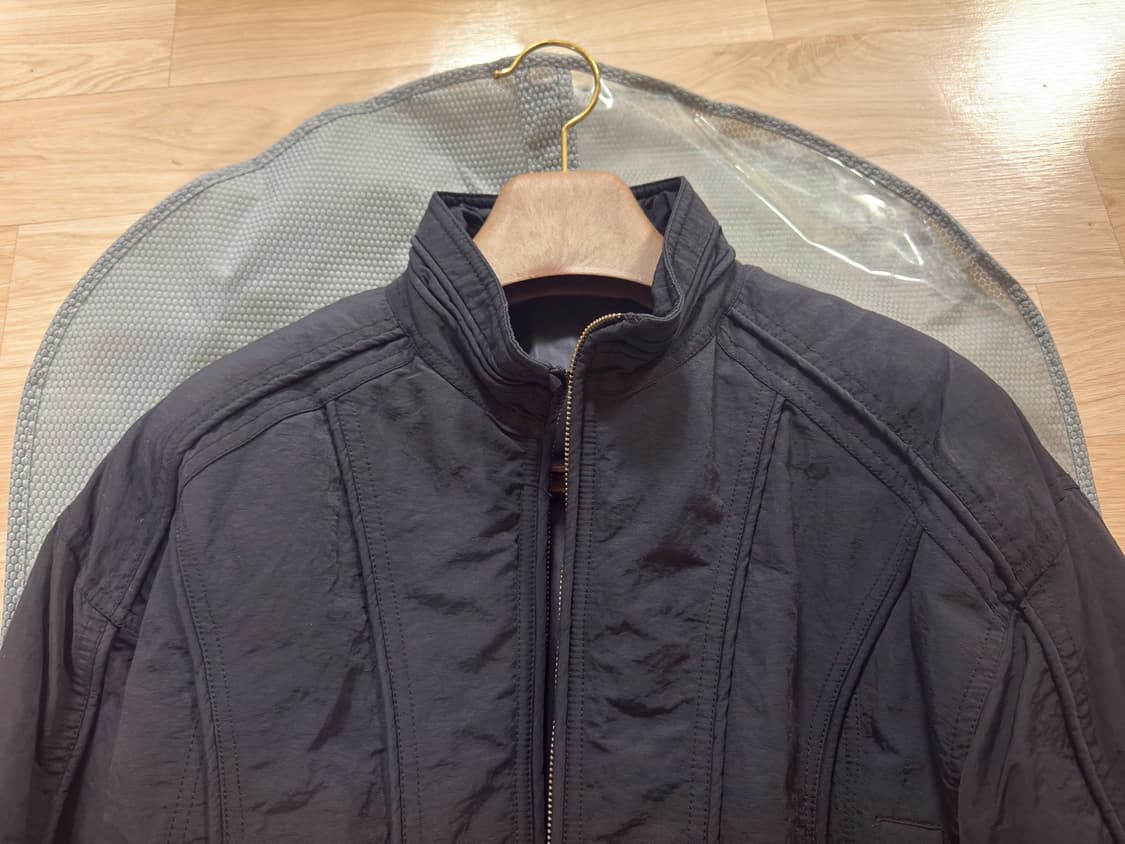 엘무드 벌키 크롭 봄버 자켓 블랙  상품이미지4