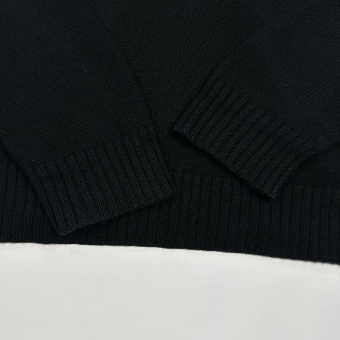 폴로 랄프로렌 포니 블랙 반집업 니트 (M) 상품이미지4