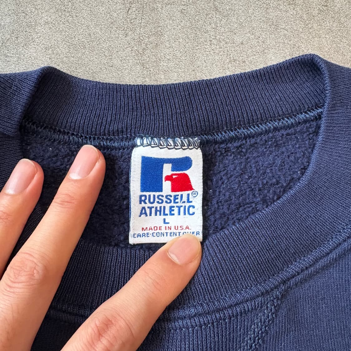 90년대 미국 생산 러셀 블랭크 썬 페이딩 네이비 스웻셔츠  상품이미지7