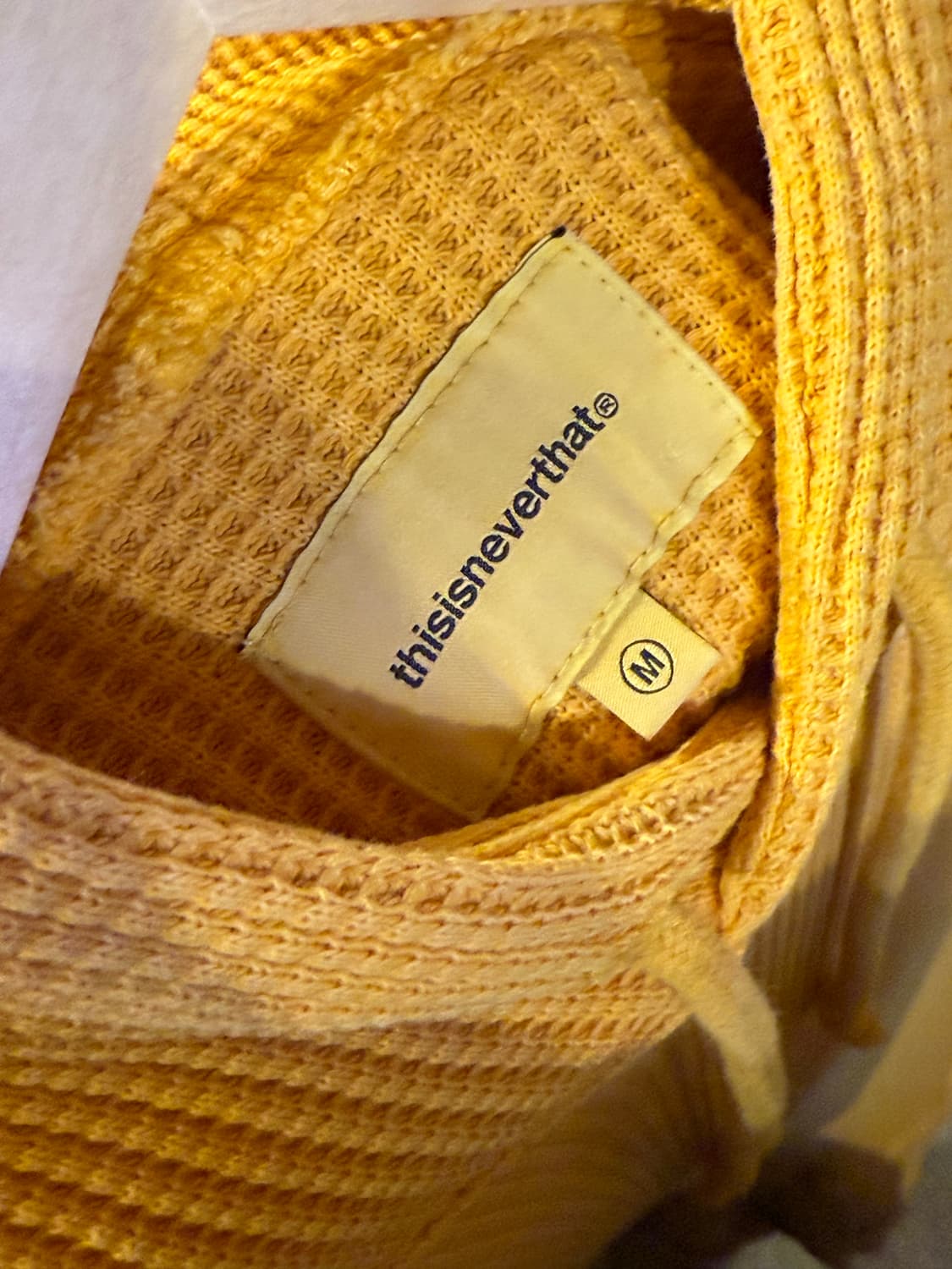 디스이즈네버댓 옐로우 와플 후드티 상품이미지3