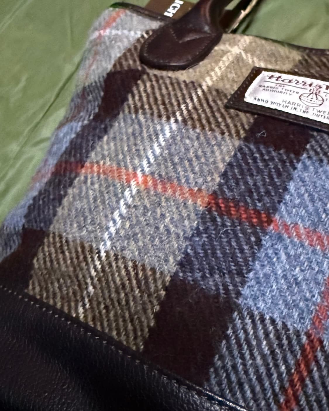 해리스트위드 트위드 체크 토트백 상품이미지3