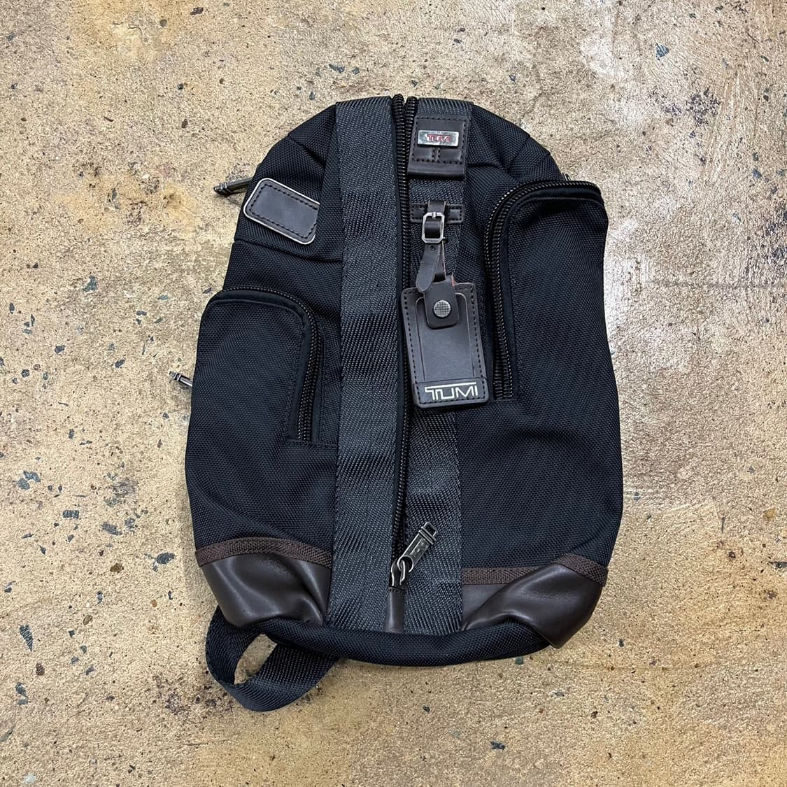 [정품] 투미 알파 브라보 몬터레이 슬링백 b10 상품이미지2