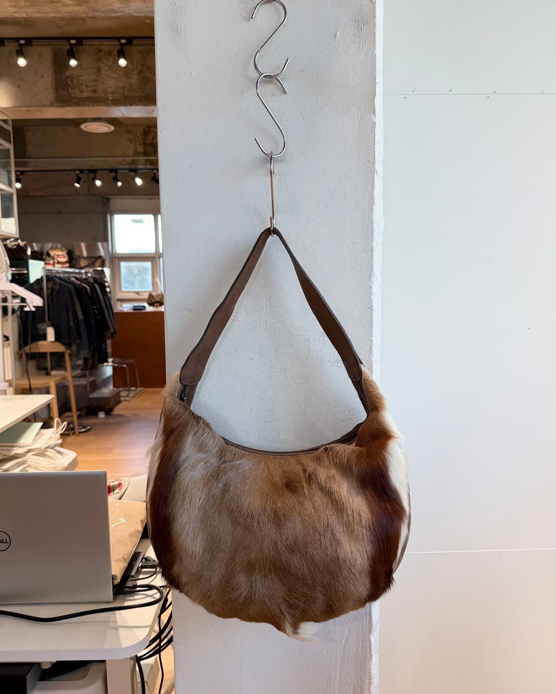 쌈지 브라운 송치 숄더백  상품이미지2