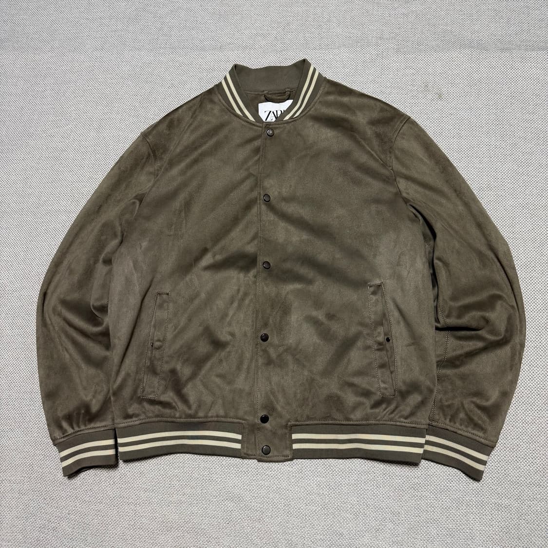 자라 스웨이드 바시티 자켓 상품이미지1