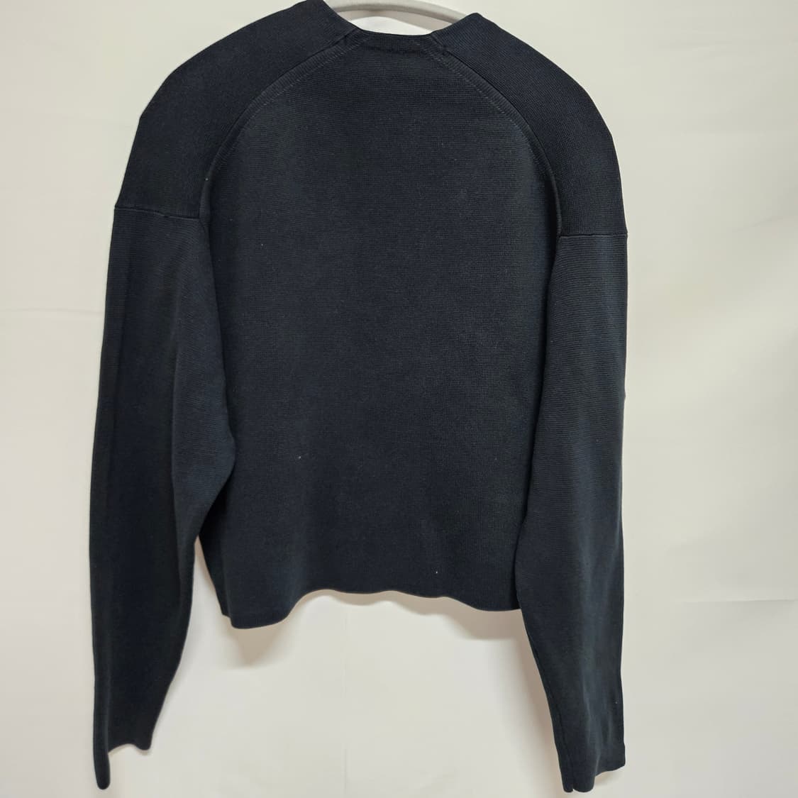 M 유니클로 르메르 U넥 크롭 니트 상품이미지5