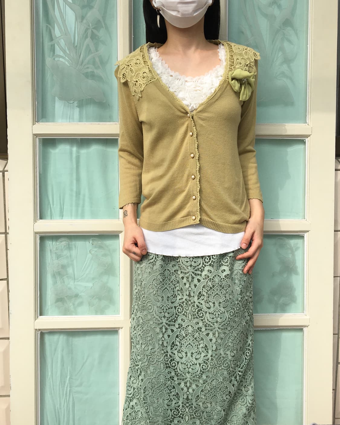 Corsage point cardigan 상품이미지1
