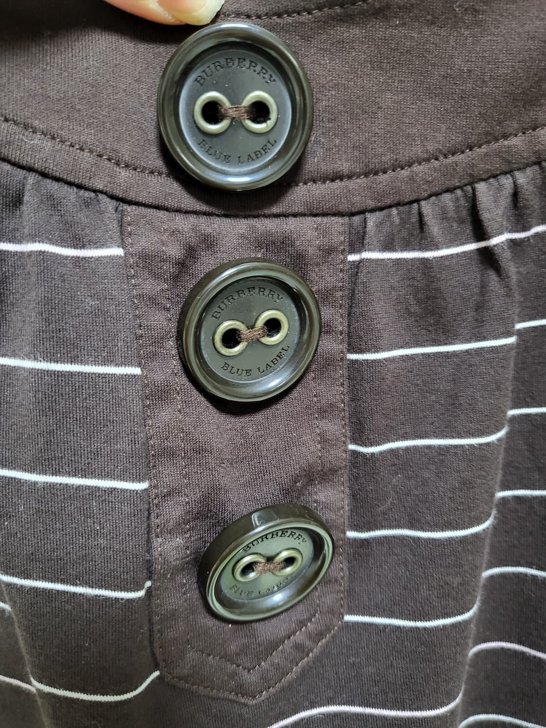 버버리 블루 라벨 스트라이프 민소매 55-66새제품 상품이미지2