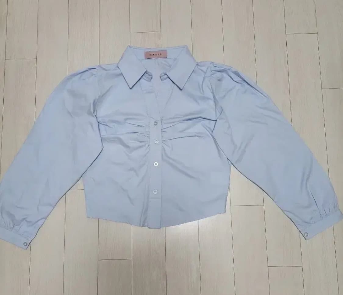 급처새상품!바닐라비 어깨벌룬셔링셔츠 남방  블라우스 레니본st리즈리사st 상품이미지1