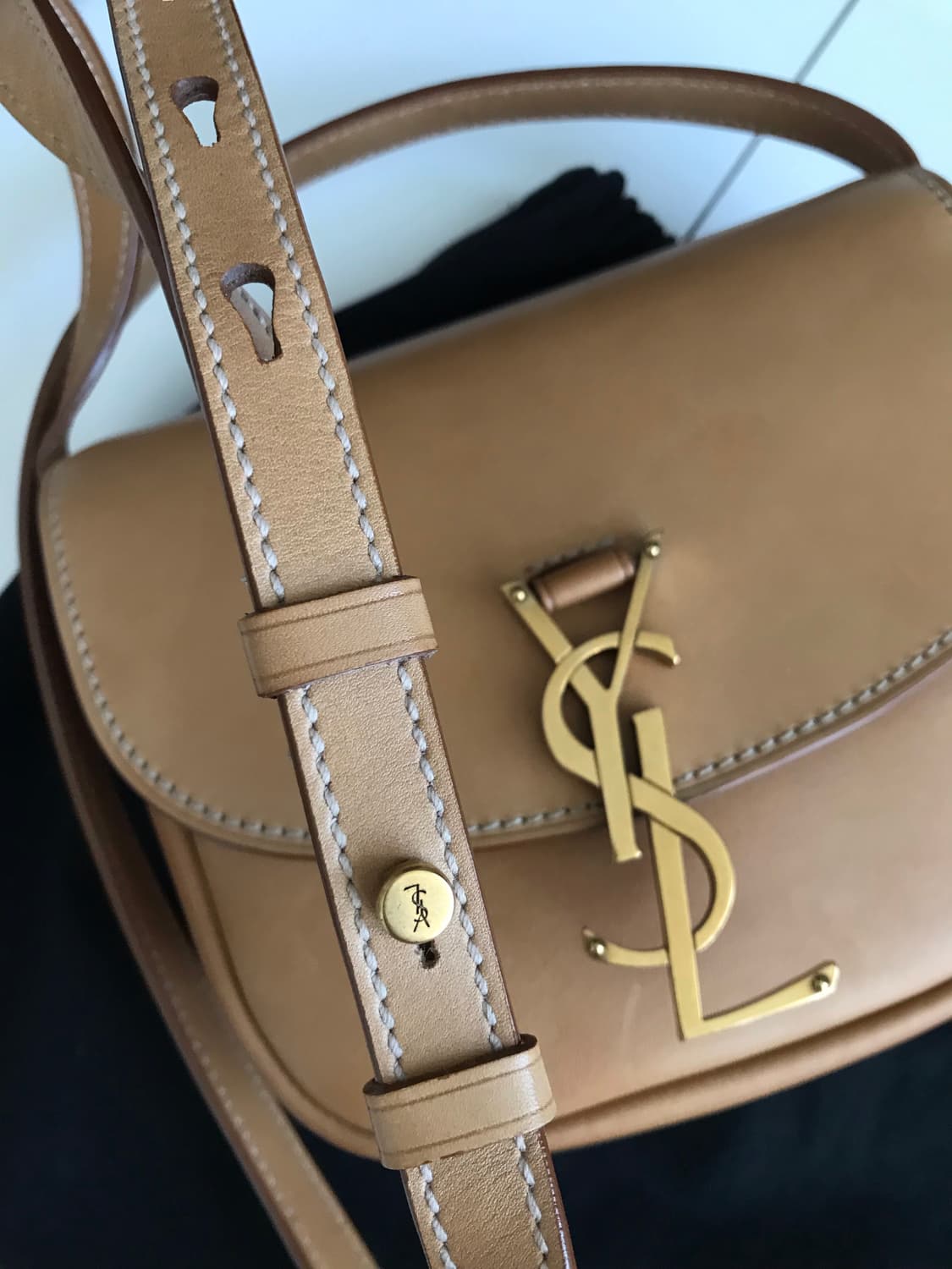 생로랑 카이아 크로스 ( 통가죽)  상품이미지2