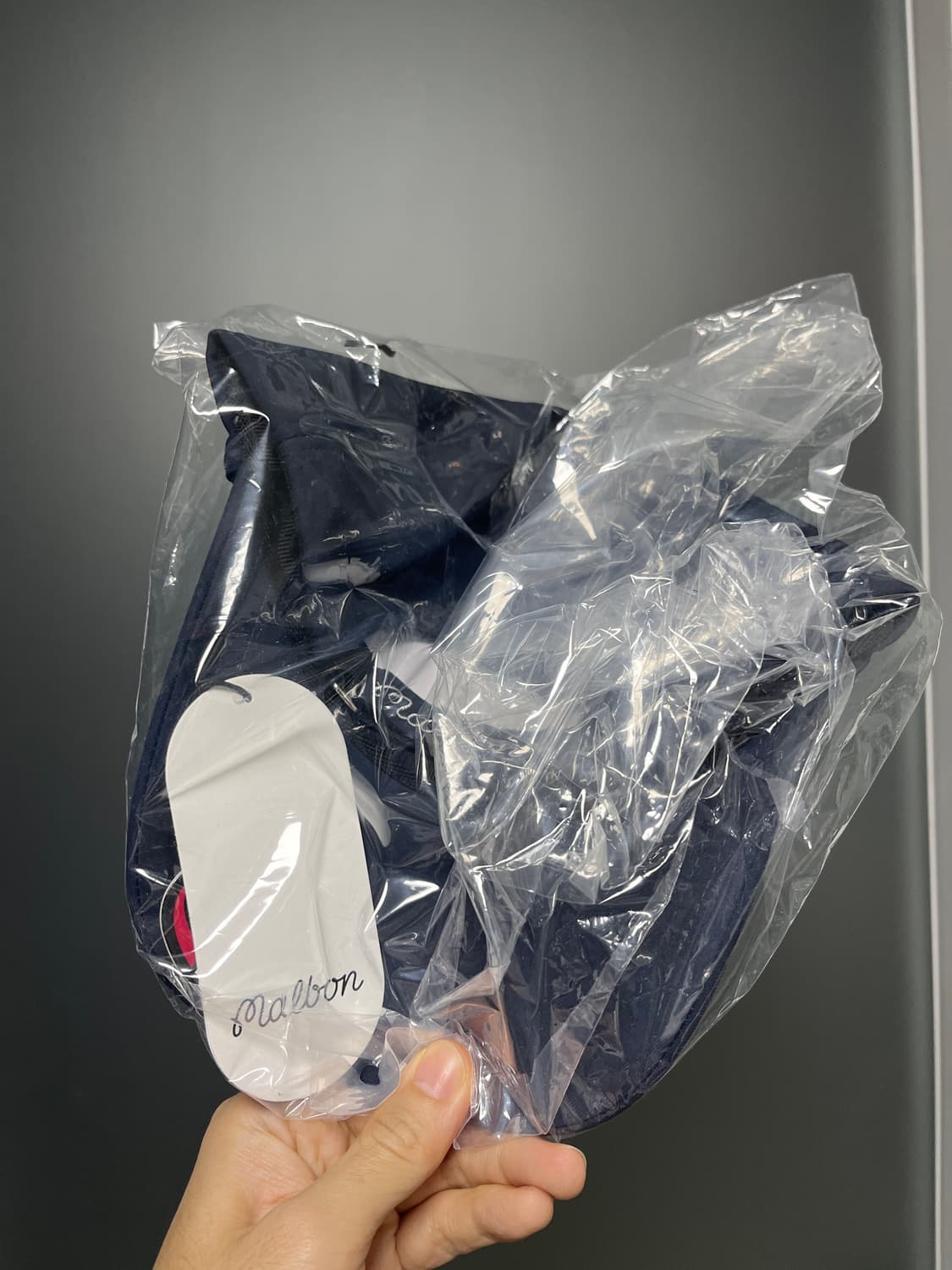 새상품) 말본 골프 선글라스 홀더 볼캡 네이비 판매. 상품이미지6