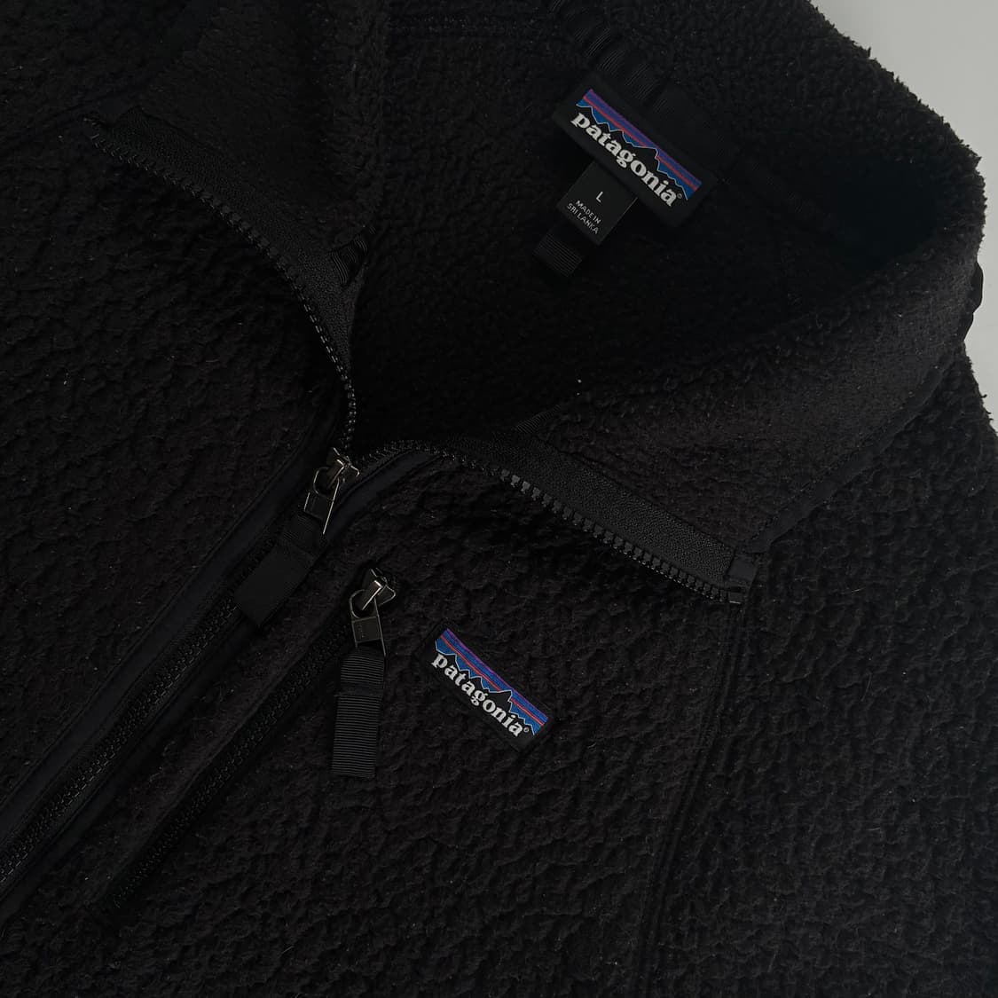 Patagonia  파타고니아 블랙 레트로 플리스 자켓 상품이미지2