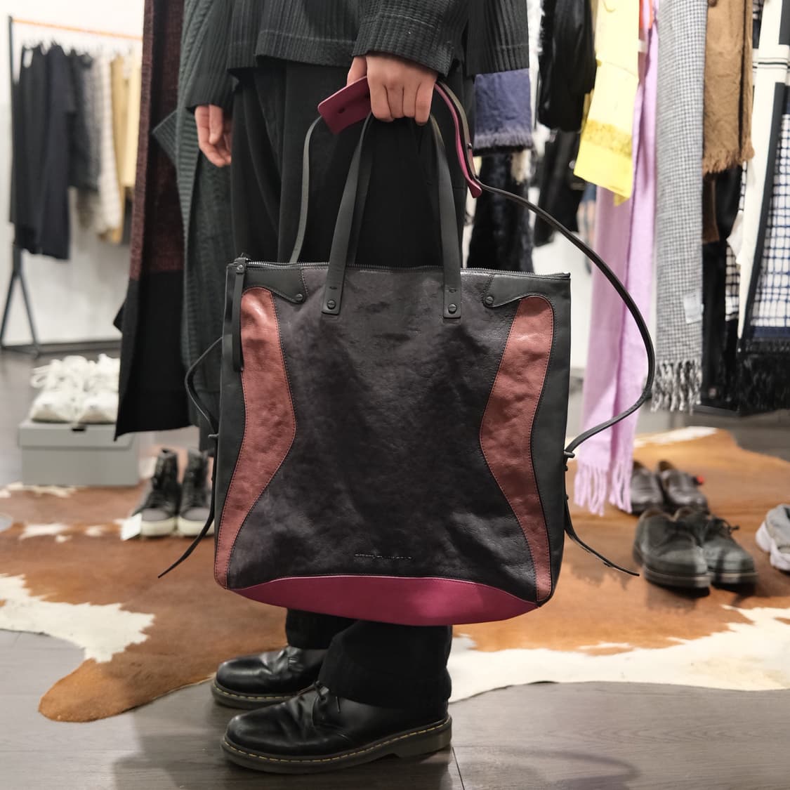 디젤 패널 디테일 레더 크로스백/토트백 상품이미지4