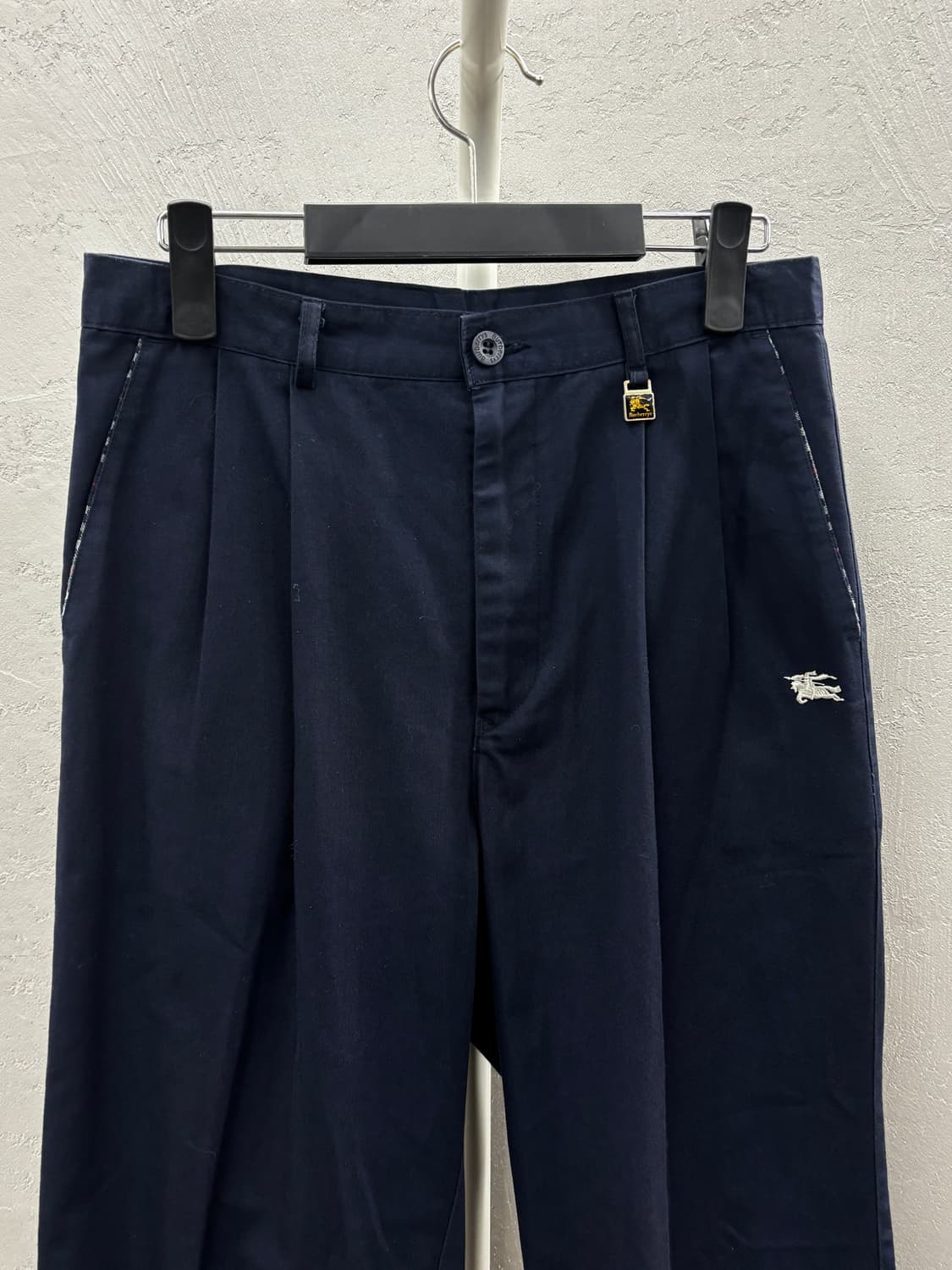 버버리 남성 네이비 면 바지 상품이미지3