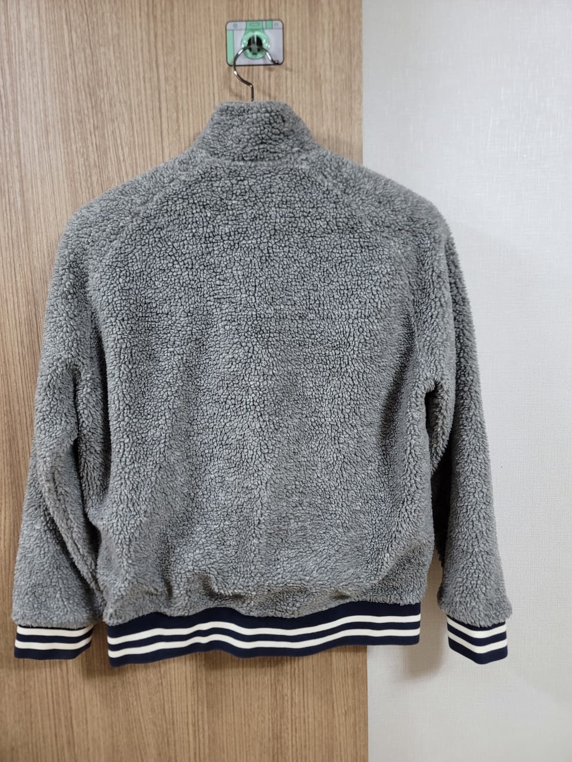 폴로 랄프로렌 쉐르파 플리스 자켓 팝니다. 상품이미지2