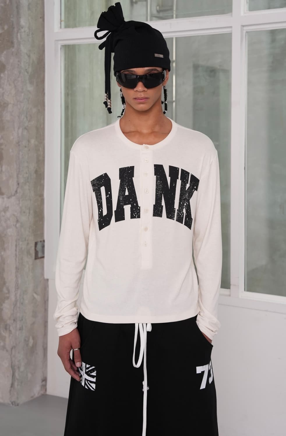 (구매) Esc studio Dank 헨리넥 티셔츠 상품이미지1