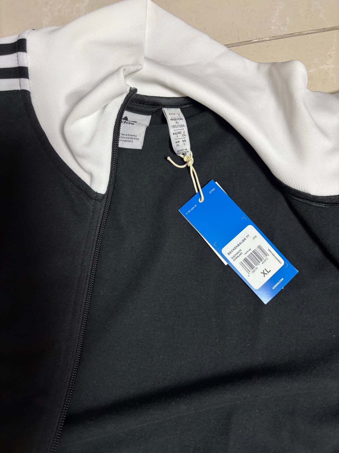 아디다스 베켄바우어 트랙탑 블랙 XL 새상품 상품이미지3