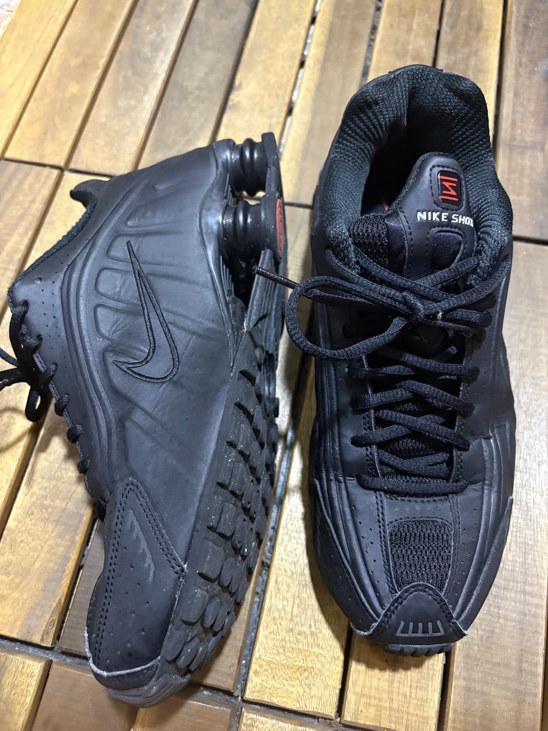 Nike Shox R4 Black 상품이미지3