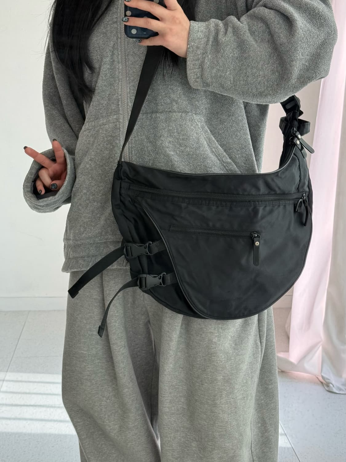 오니츠카타이거 메신저백 상품이미지3