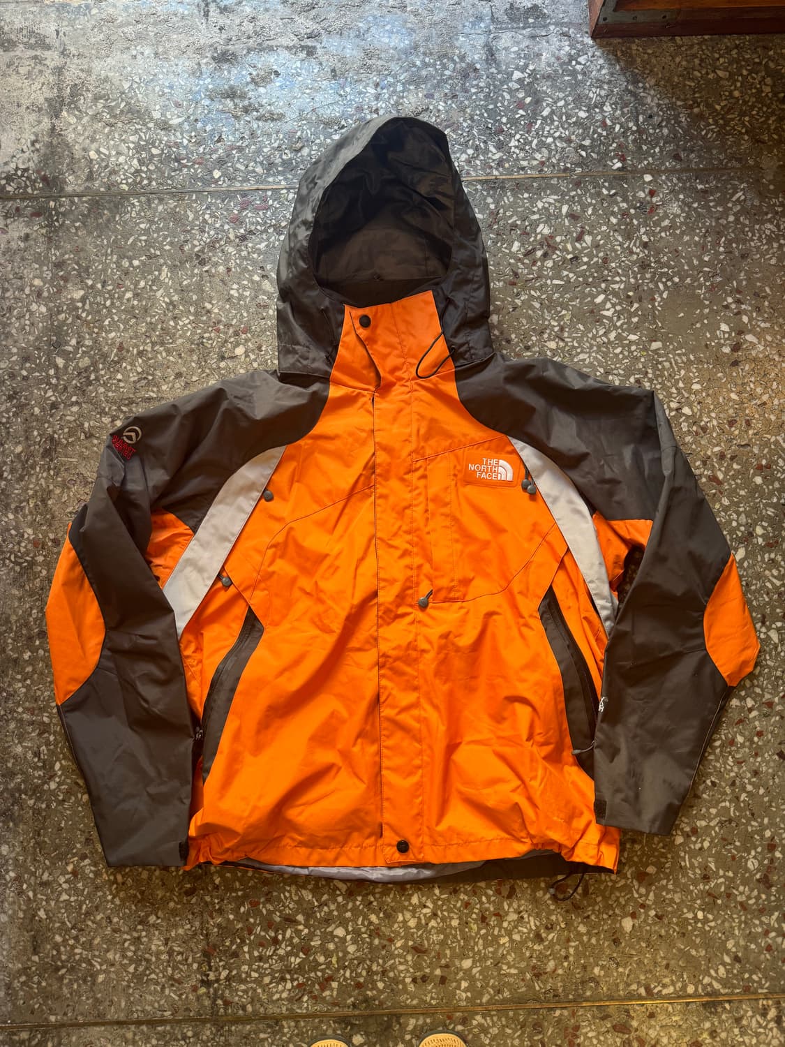 노스페이스 서밋시리즈 고어텍스 쉘자켓 상품이미지4