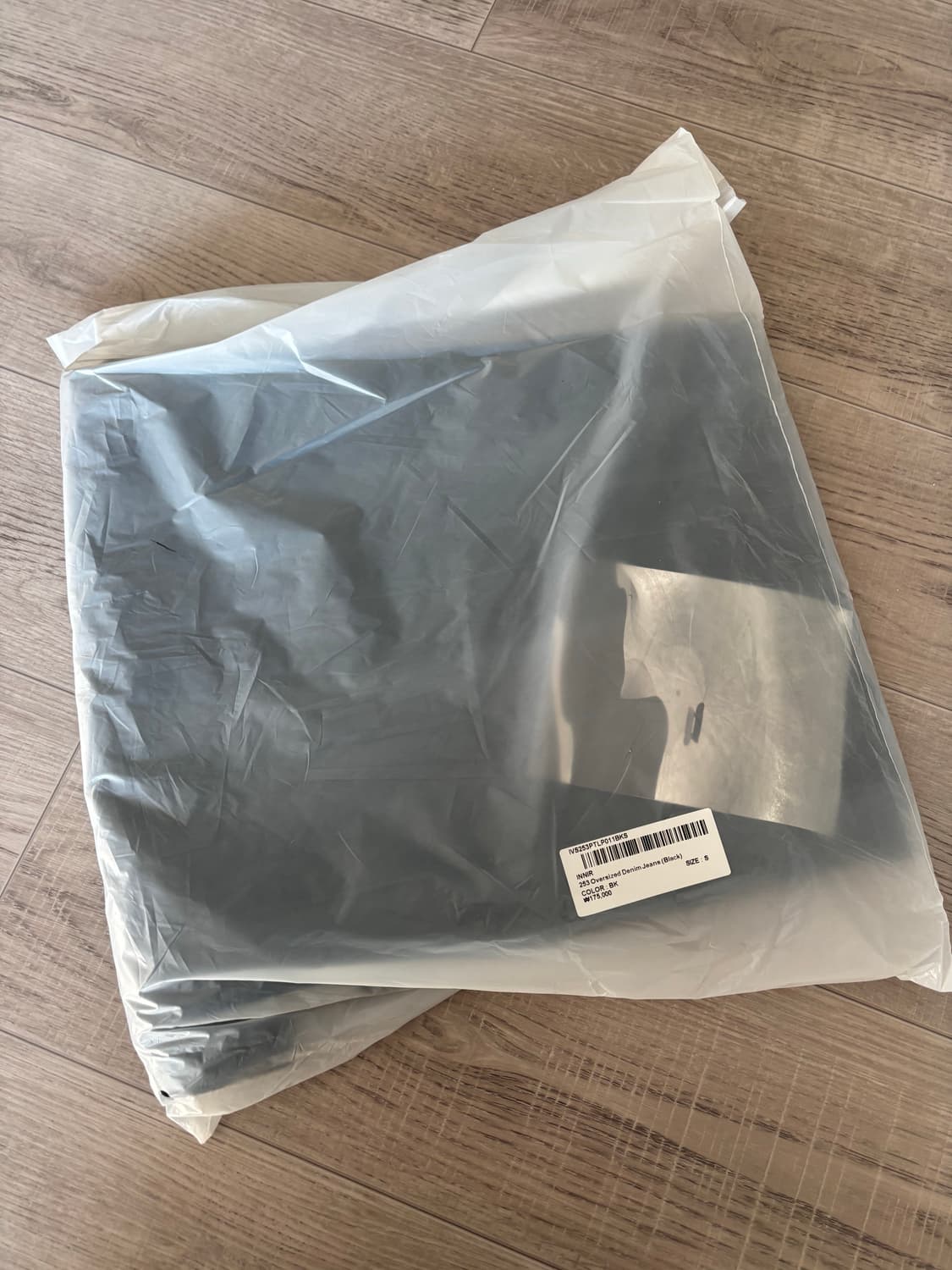 [1] innir 오버사이즈드 데님 진(블랙) 상품이미지1