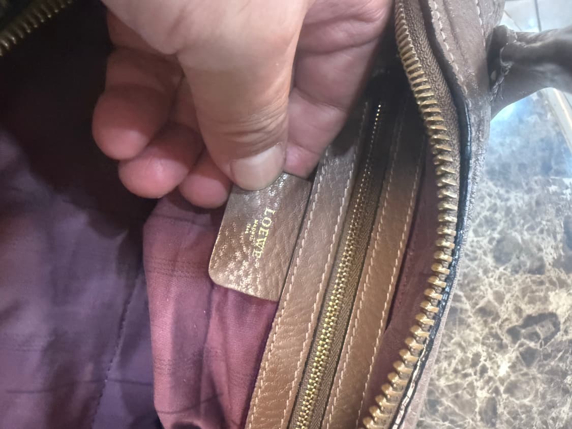 정품 로에베 멩2way백 팝니다 상품이미지8