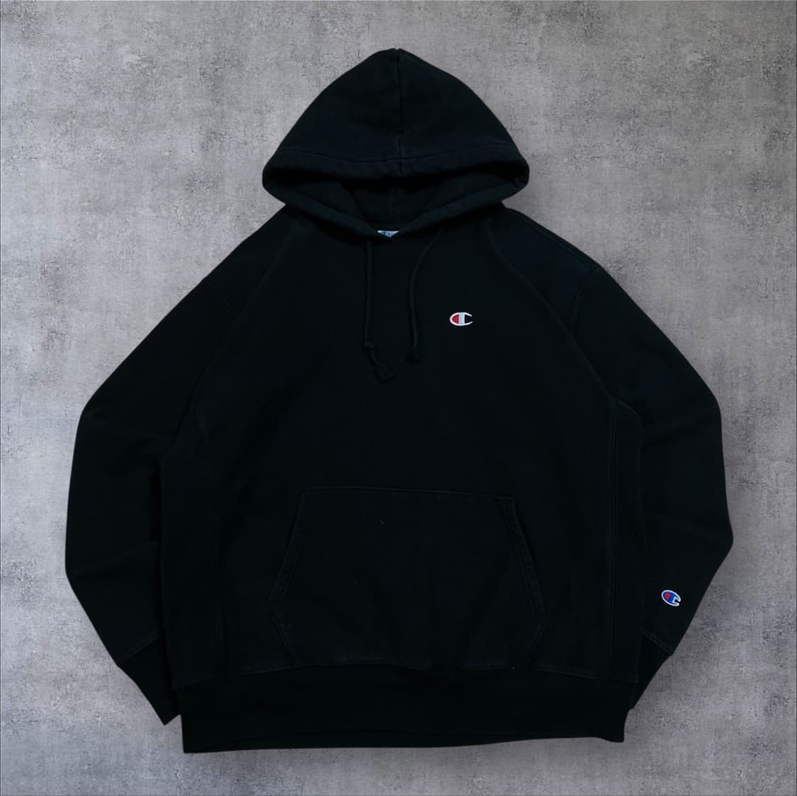 챔피온 리버스 위브 스몰 로고 블랙 후드티 상품이미지1