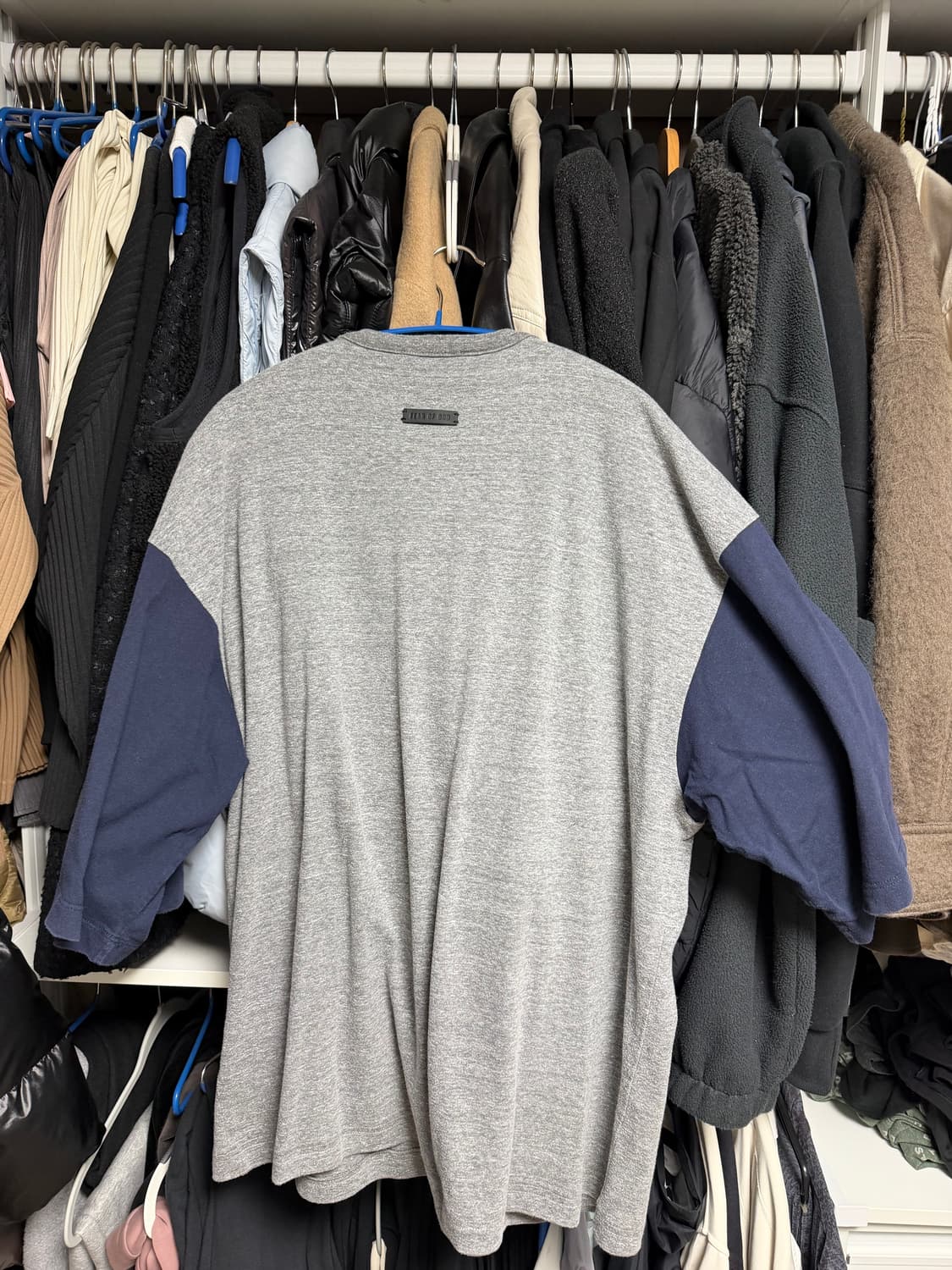 [xl] 피어오브갓 팔배색 헨리넥 반팔 티셔츠 크림/블랙 상품이미지10