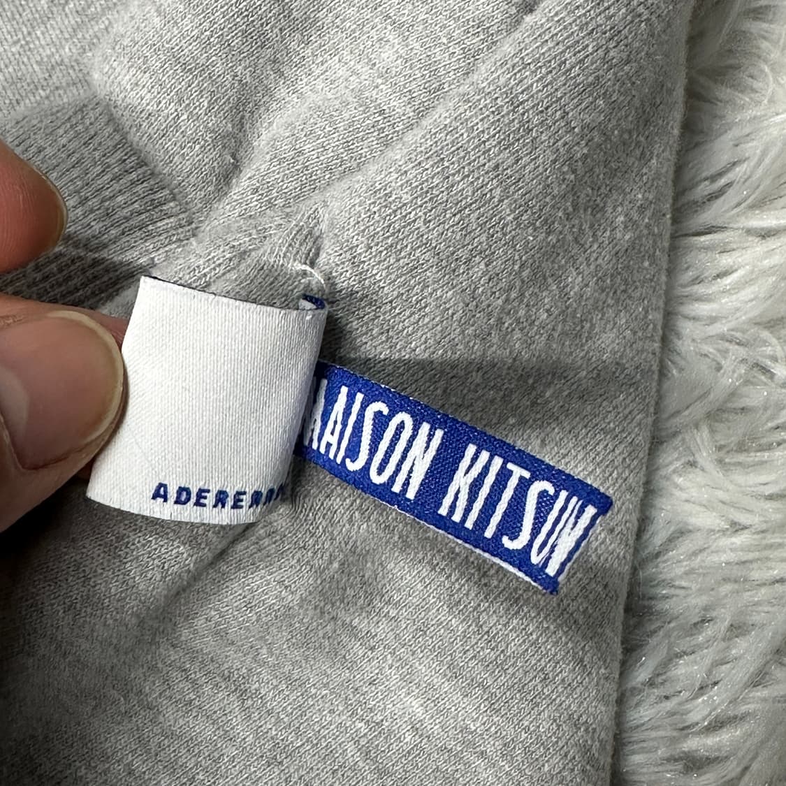 아더에러 메종키츠네 폭스 맨투맨  상품이미지3