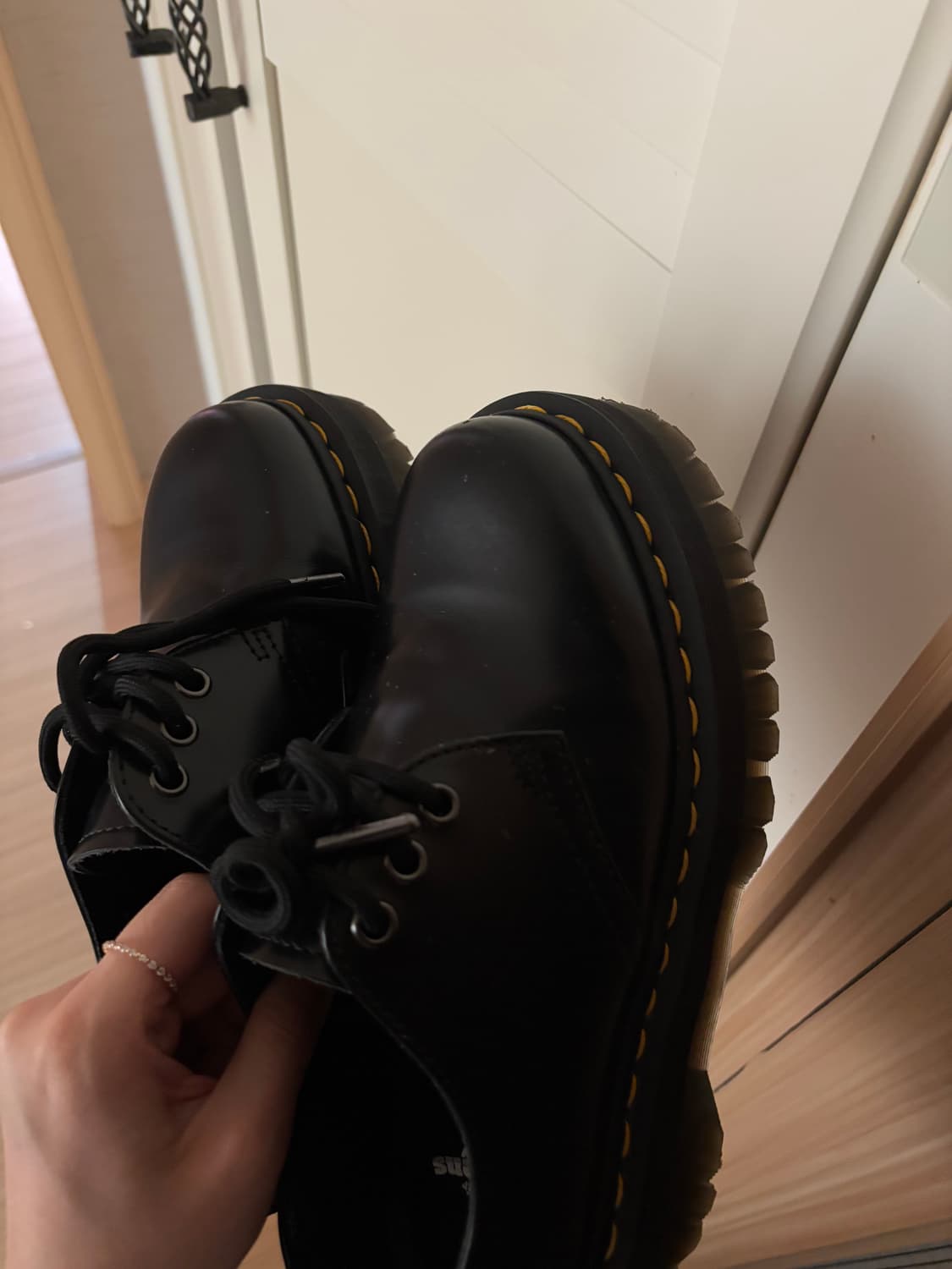 닥터마틴 우먼 1461 스무스 레더 플랫폼 블랙 Dr. Martens W 상품이미지1
