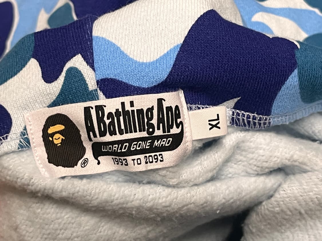 새상품급) 베이프 abc카모 청계 타이거 샤크 후드집업  상품이미지3