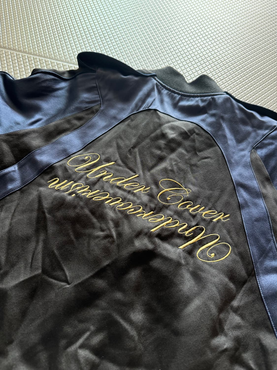 (1) 언더커버 14aw 실크 수베니어 자켓 상품이미지3