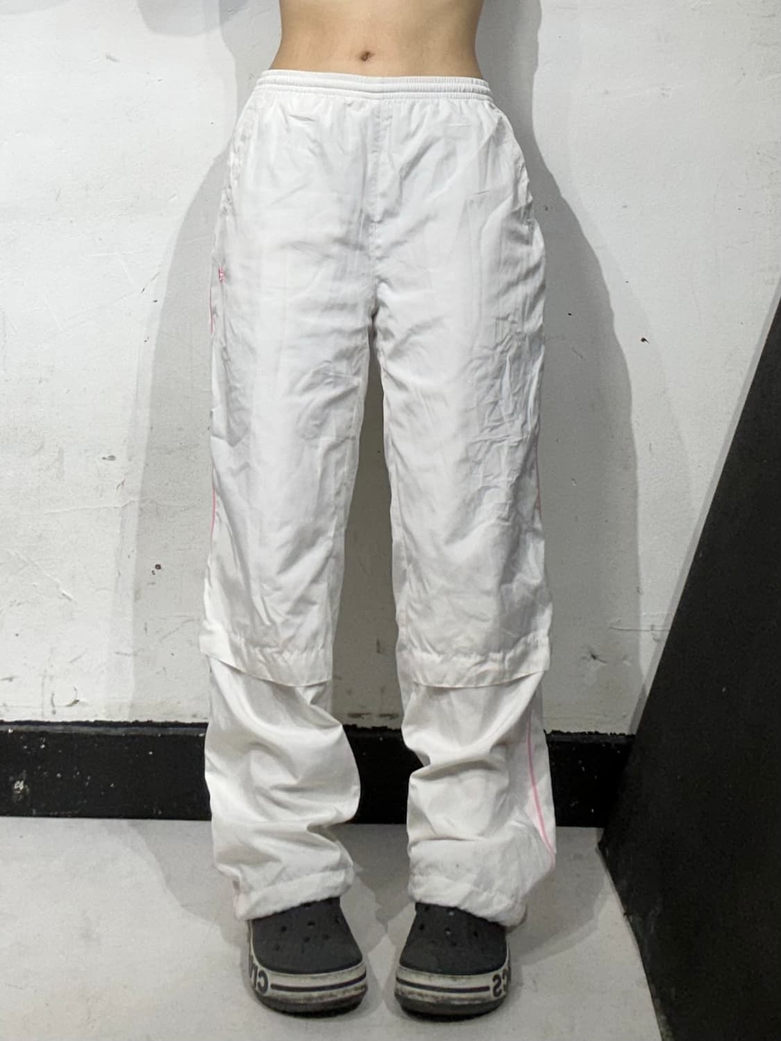 뉴발란스 화이트 딸기우유 핑크 사이드 라인 트랙 팬츠 추리닝 바지 M 상품이미지2