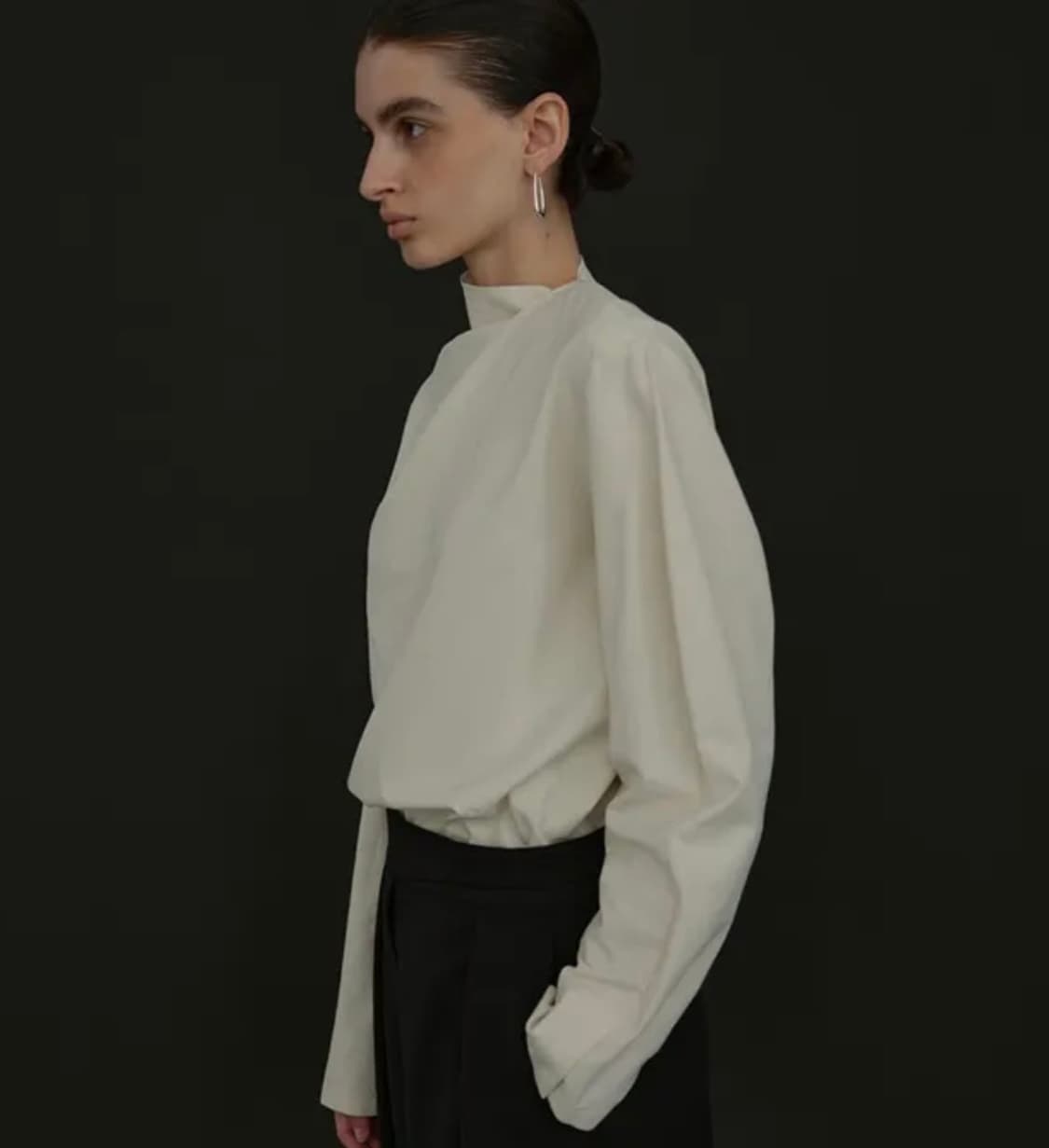 모이아 cowl blouse 상품이미지1