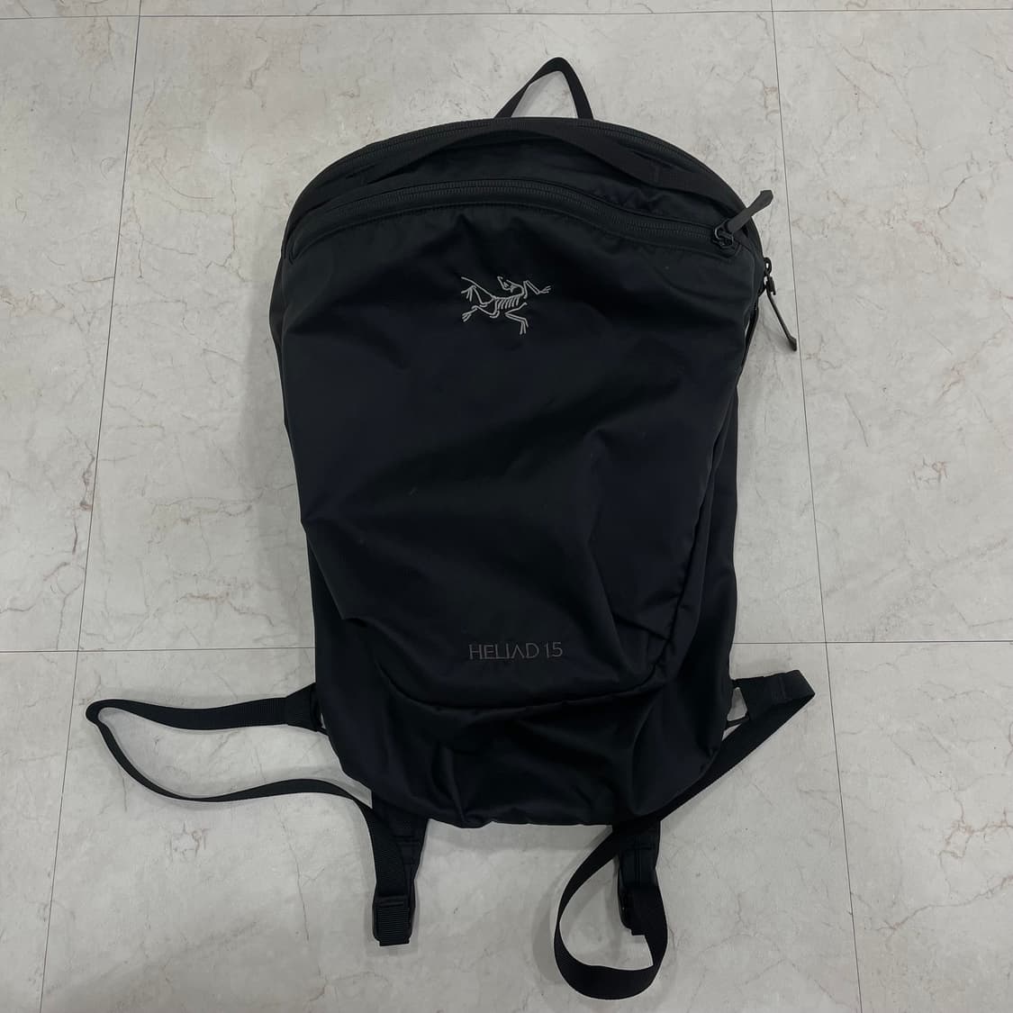 아크테릭스 헬리아드 15 백팩 블랙 상품이미지2