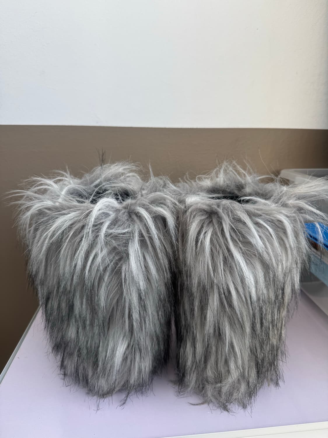 회색 털 부츠 상품이미지3