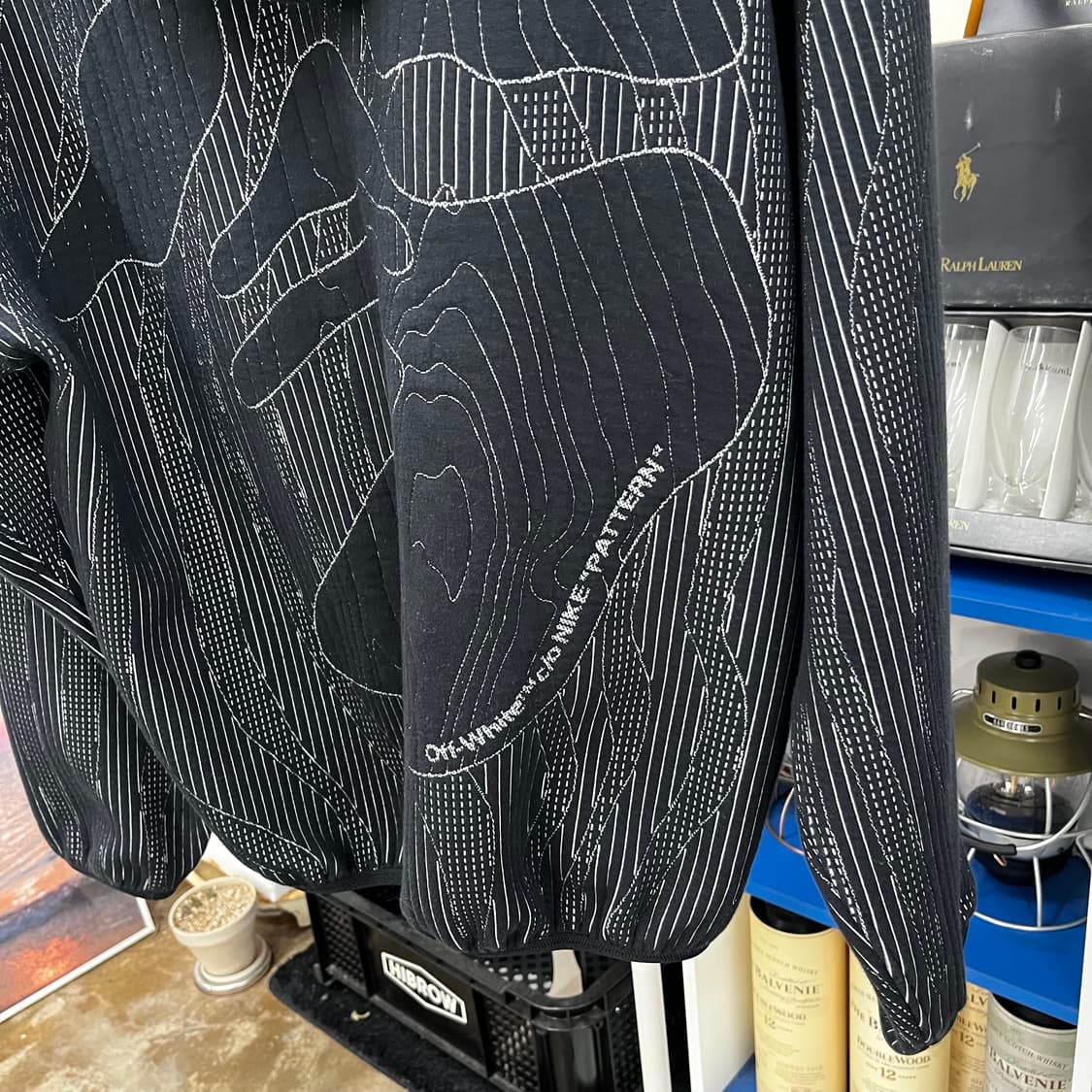 오프화이트 x 나이키 엔지니어드 스웻후드 L 상품이미지7