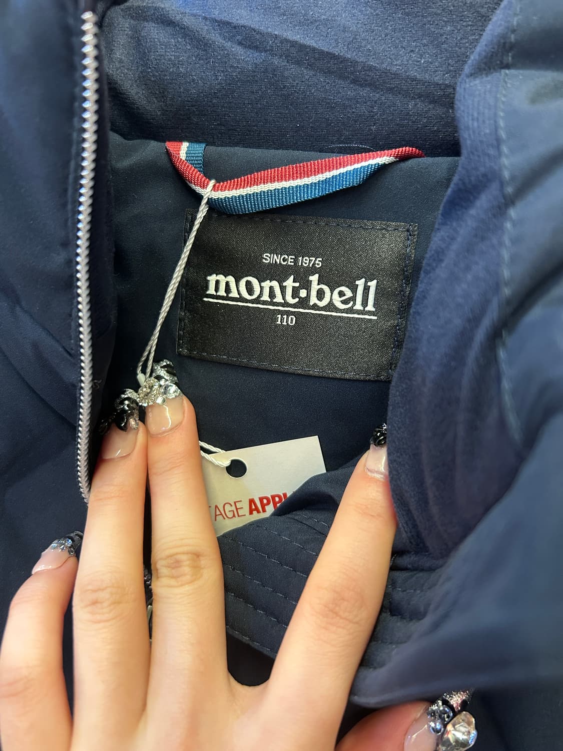 몽벨 후드 다운 자켓 상품이미지3