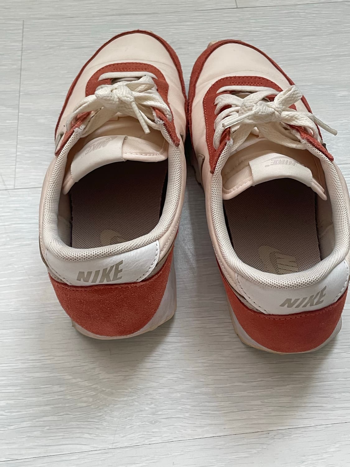 나이키 데이브레이크 페일 아이보리 상품이미지2