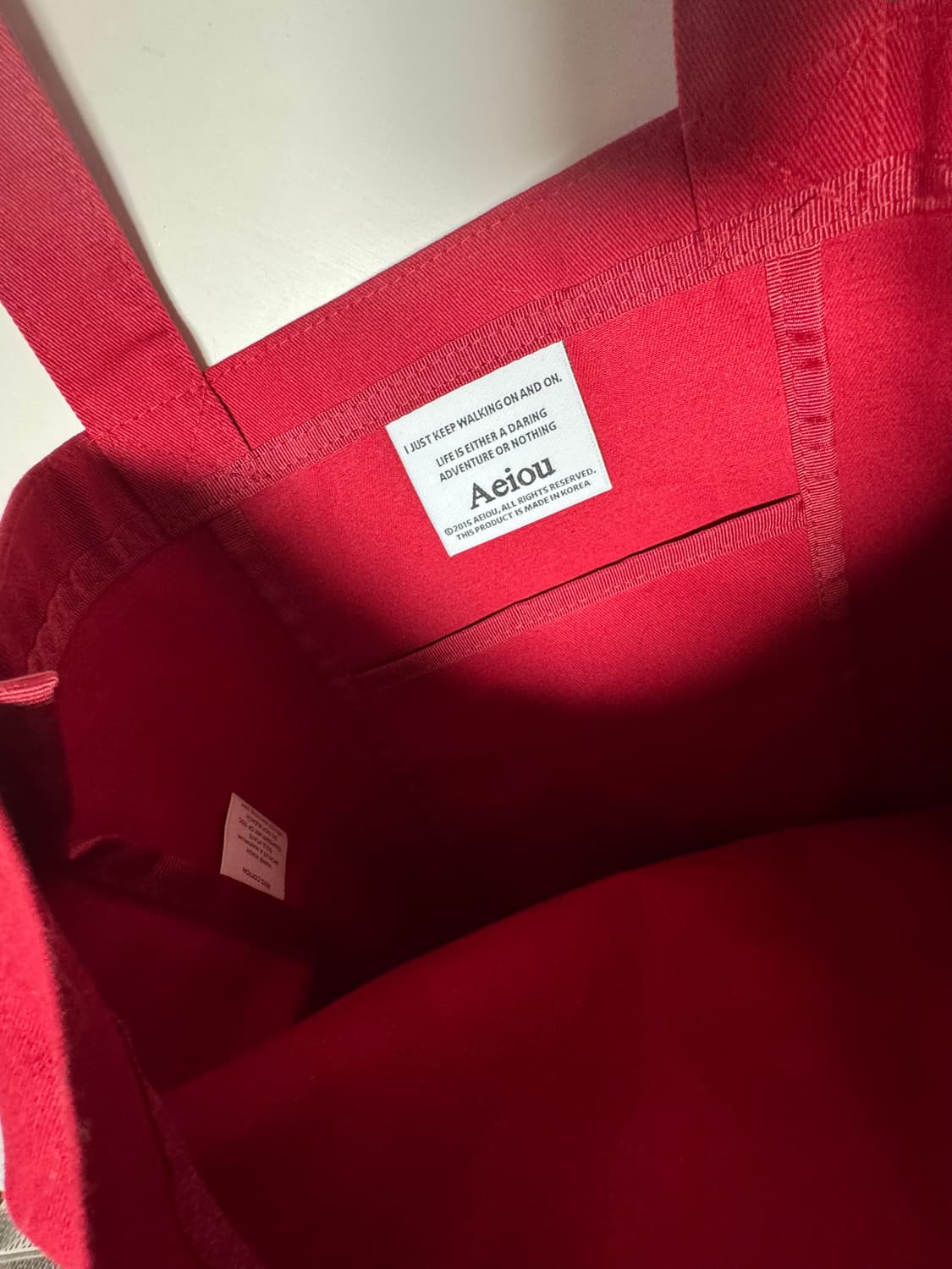 Aeiou 아에이오우 토마토 핑크 색상 에코백 거의새것 상품이미지4