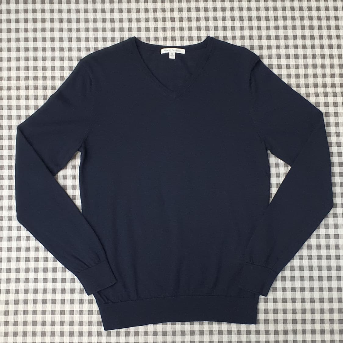 유니클로 얇은 브이넥 울100 니트 남자95 상품이미지1