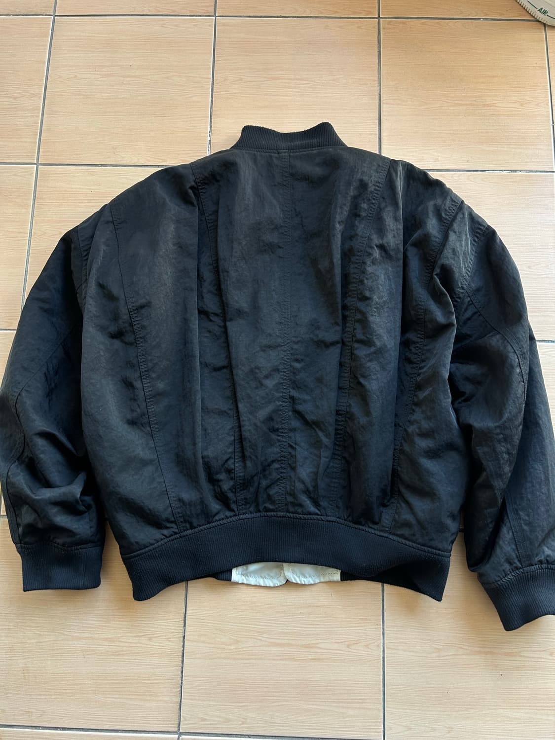 88FW 이세이미야케 스태프 봄버자켓 상품이미지4