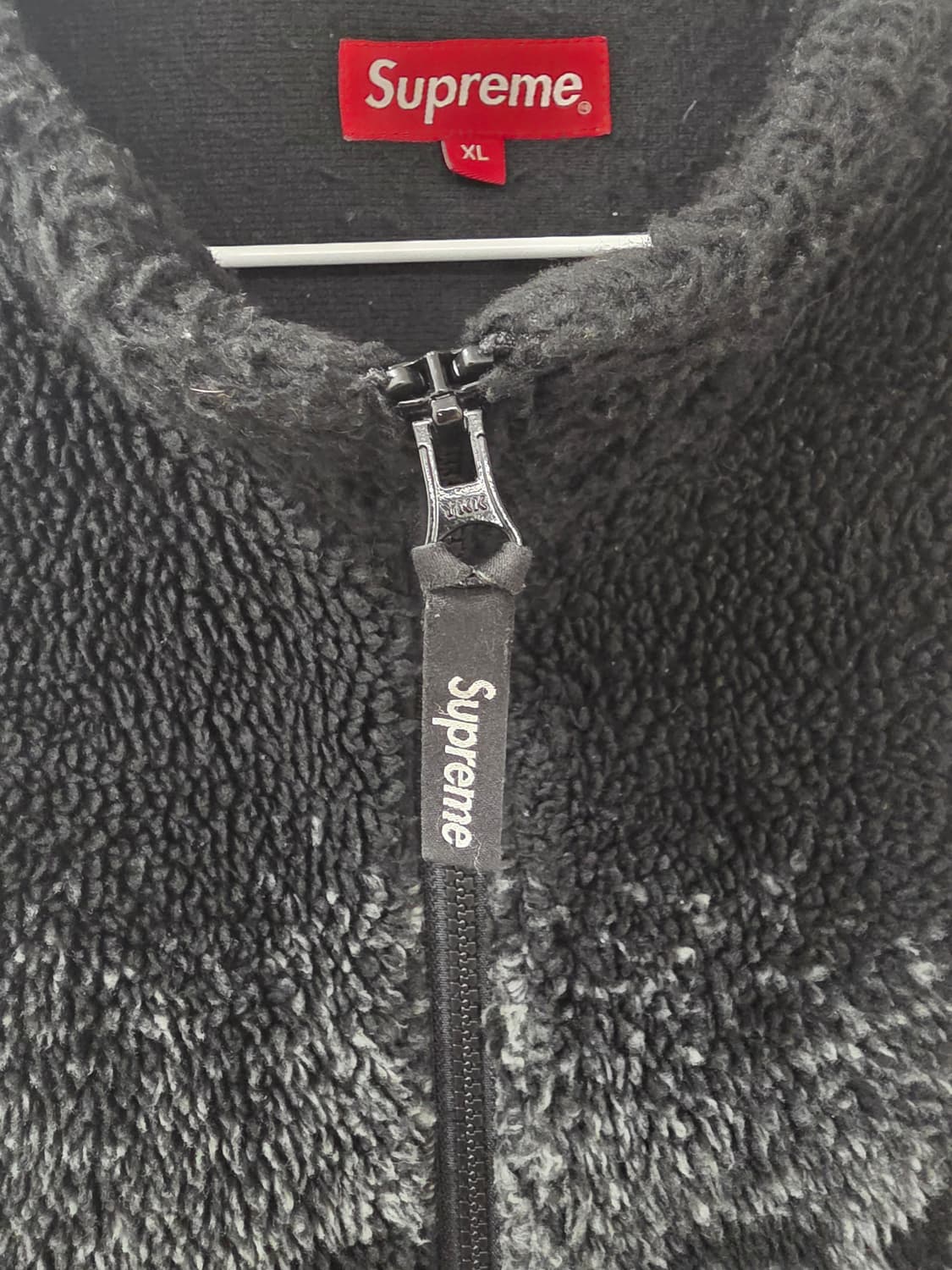 슈프림 울프 플리스 자켓 블랙 - 19SS 상품이미지3