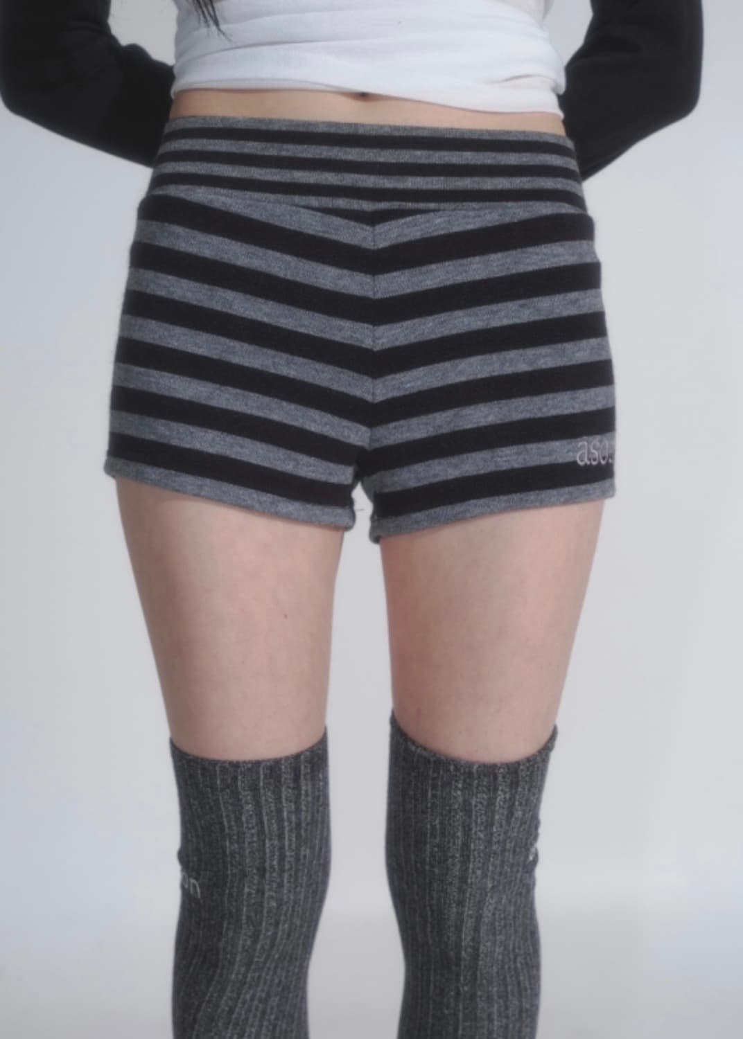 애즈온 GEM MICRO SHORTS / STRIPE BLACK 상품이미지1