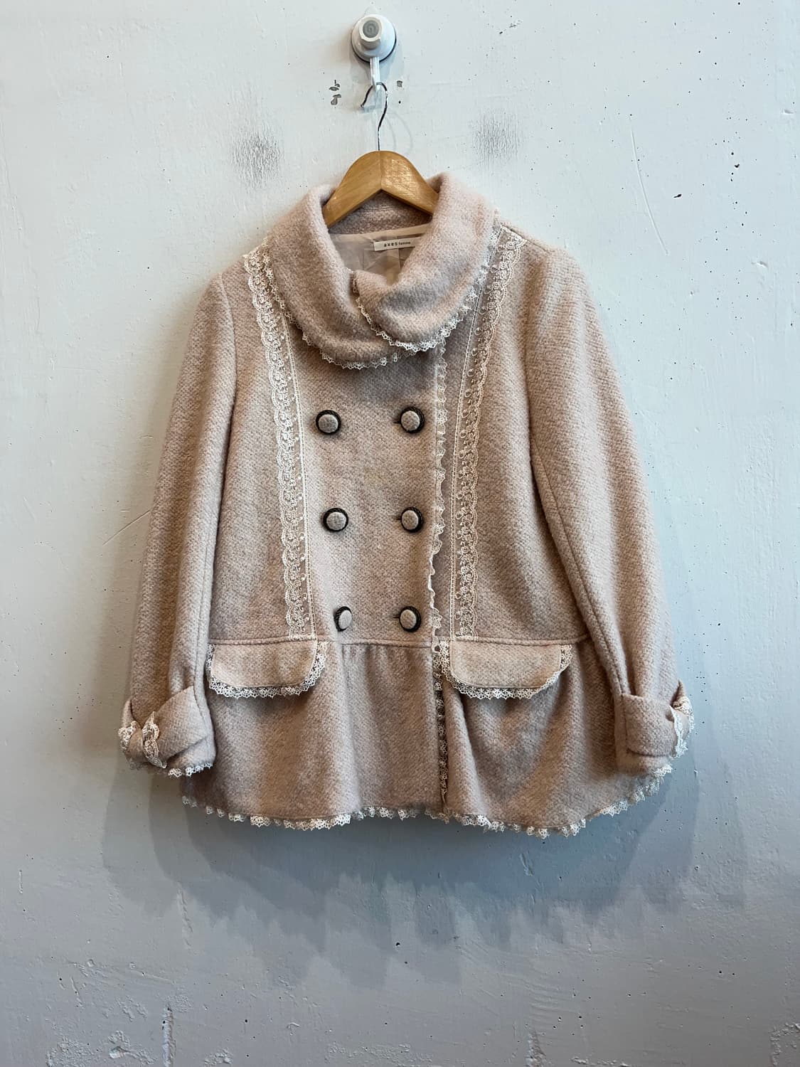 액시즈팜 리본 코트 상품이미지1