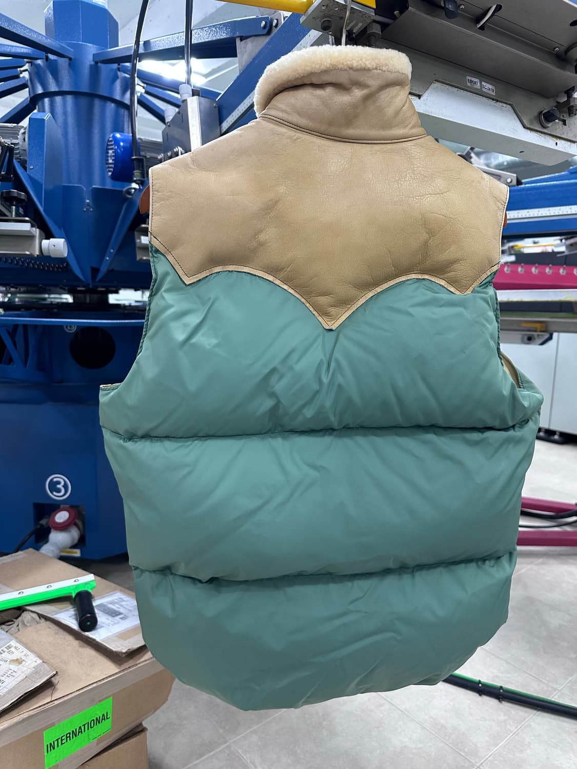 록키마운틴 패딩조끼 에메랄드 40 상품이미지2