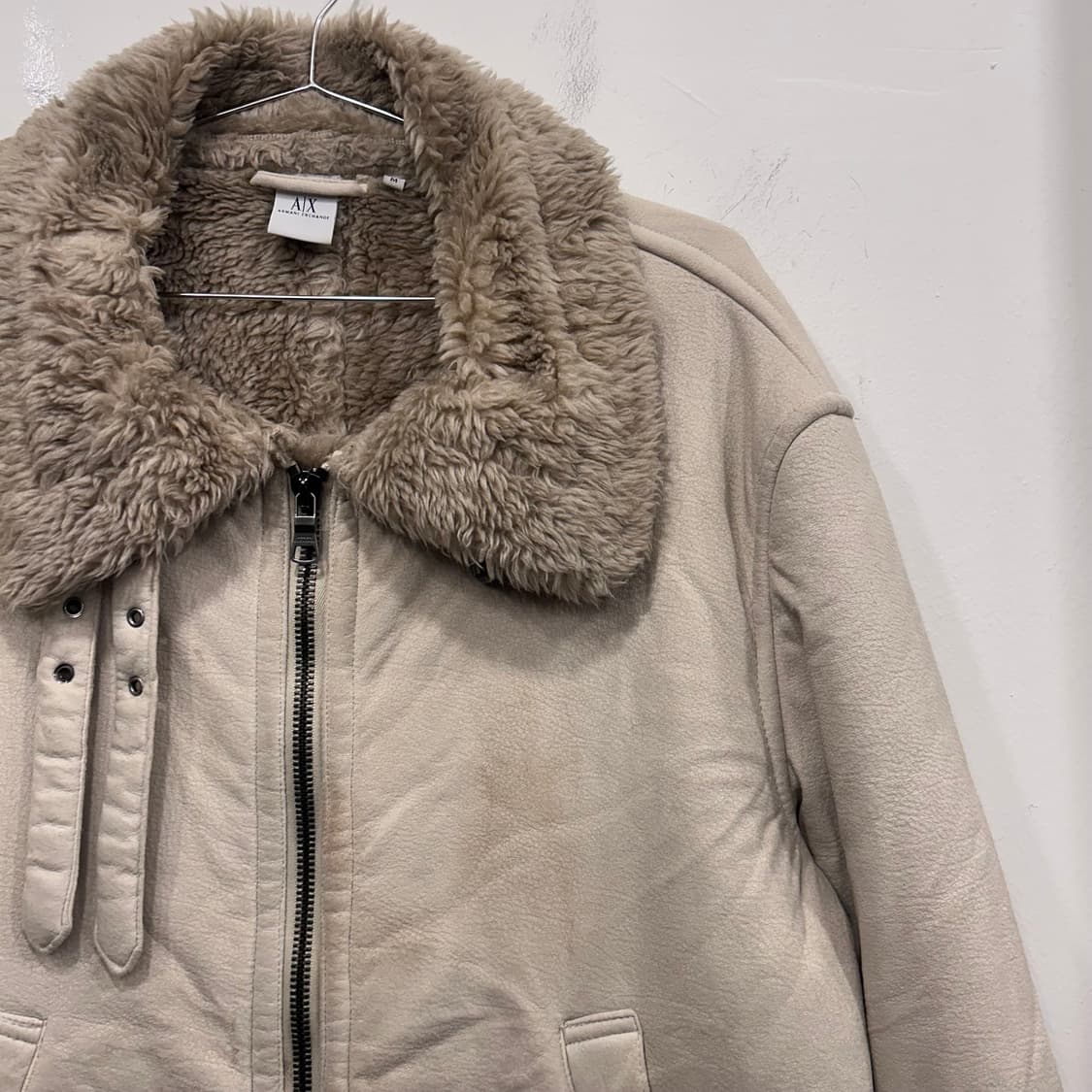 아르마니 익스체인지 크랙 코튼 양털 무스탕 상품이미지1