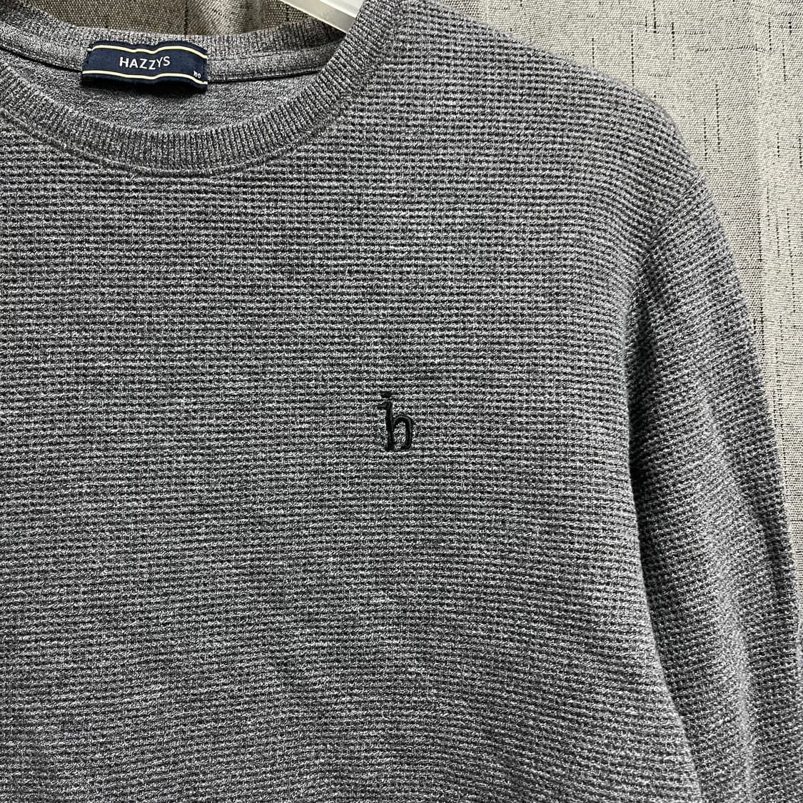 헤지스 그레이 긴팔 면 맨투맨 티셔츠 100 상품이미지3